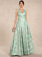 JJ's House Halo A-line V-Neck Pleated Jacquard Dress